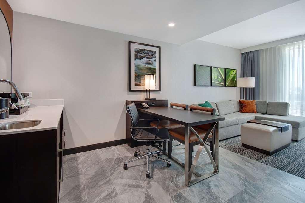 Embassy Suites By Hilton Alpharetta Halcyon 客房 照片