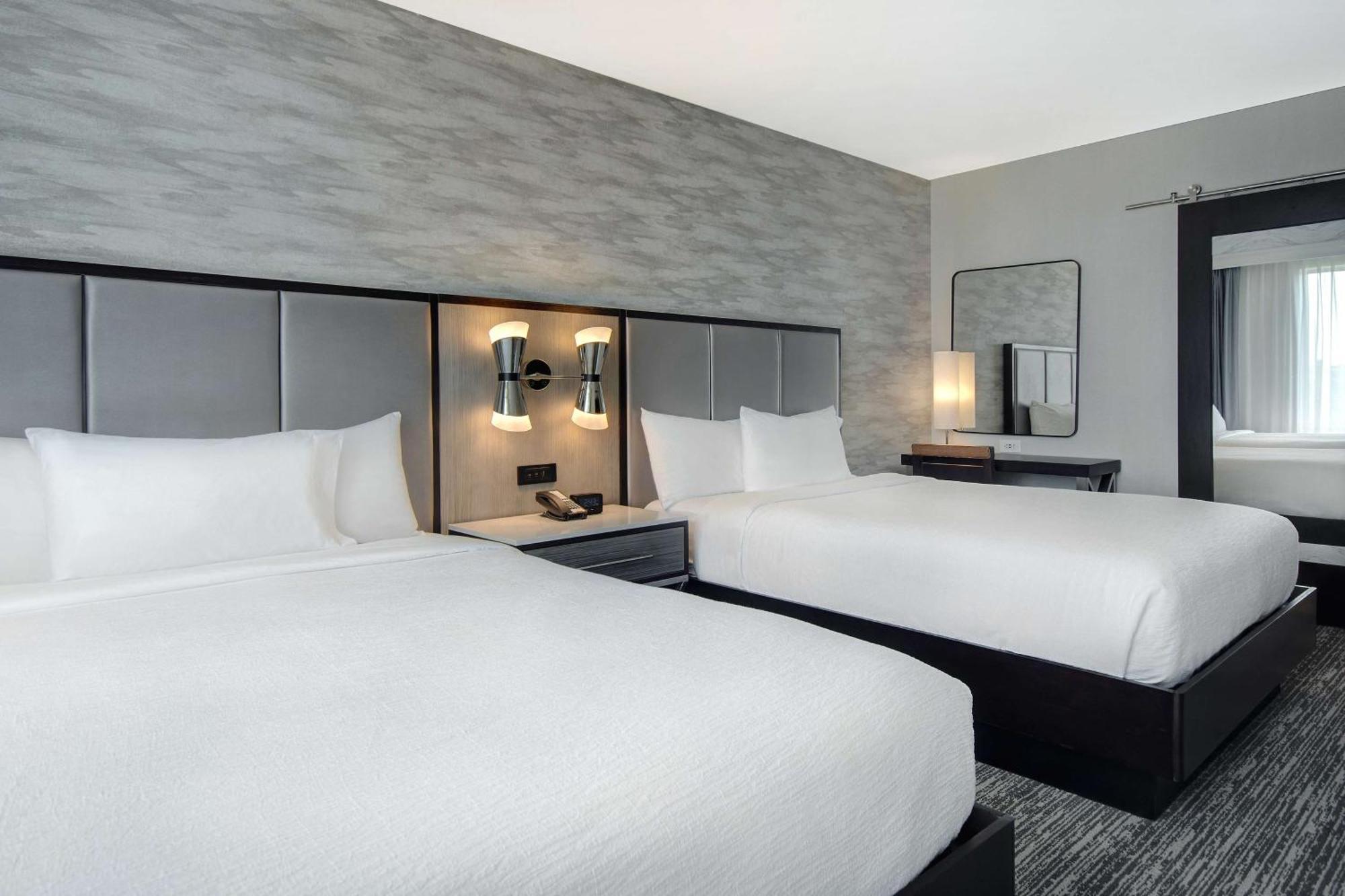 Embassy Suites By Hilton Alpharetta Halcyon 外观 照片