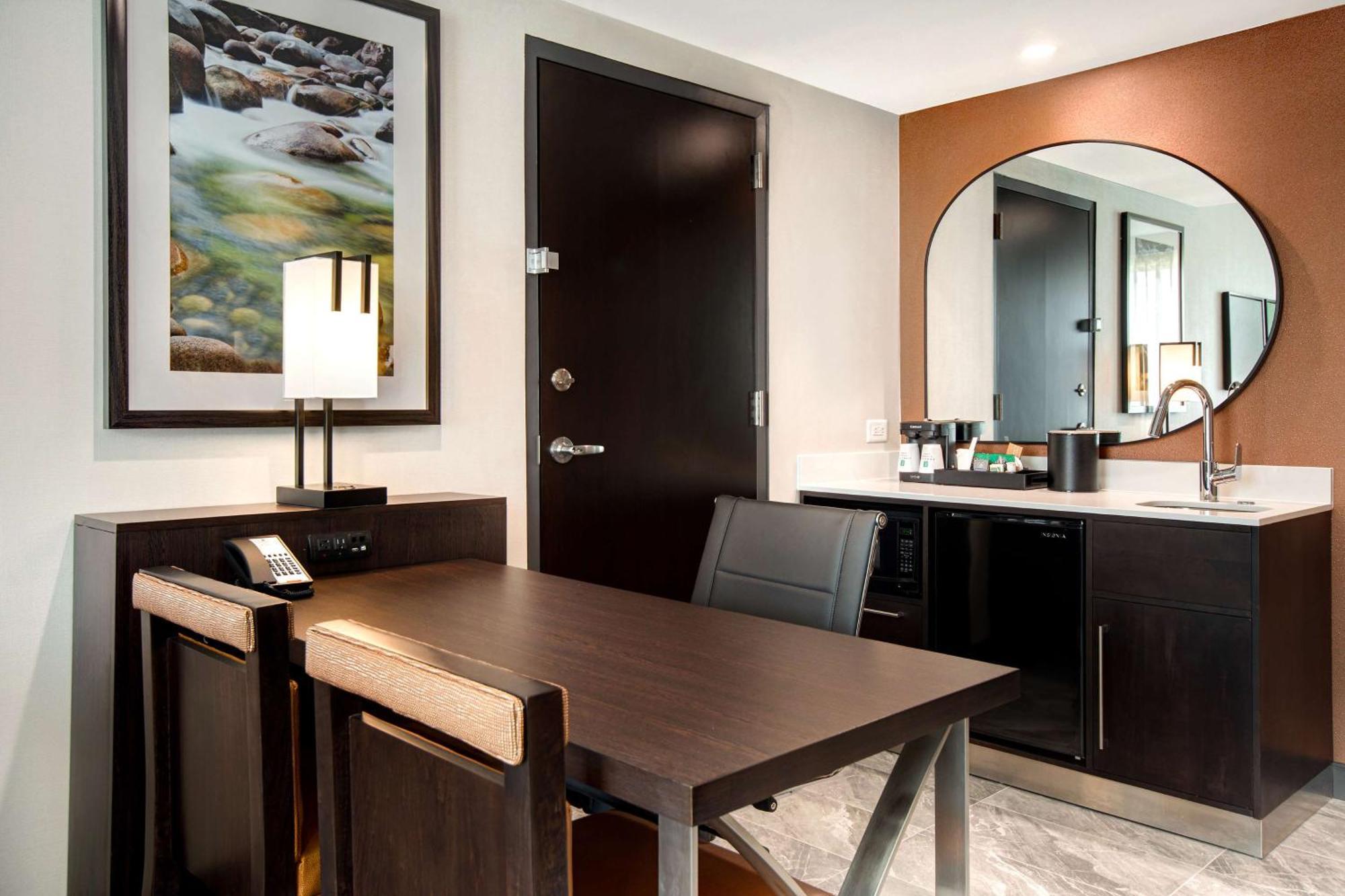 Embassy Suites By Hilton Alpharetta Halcyon 外观 照片