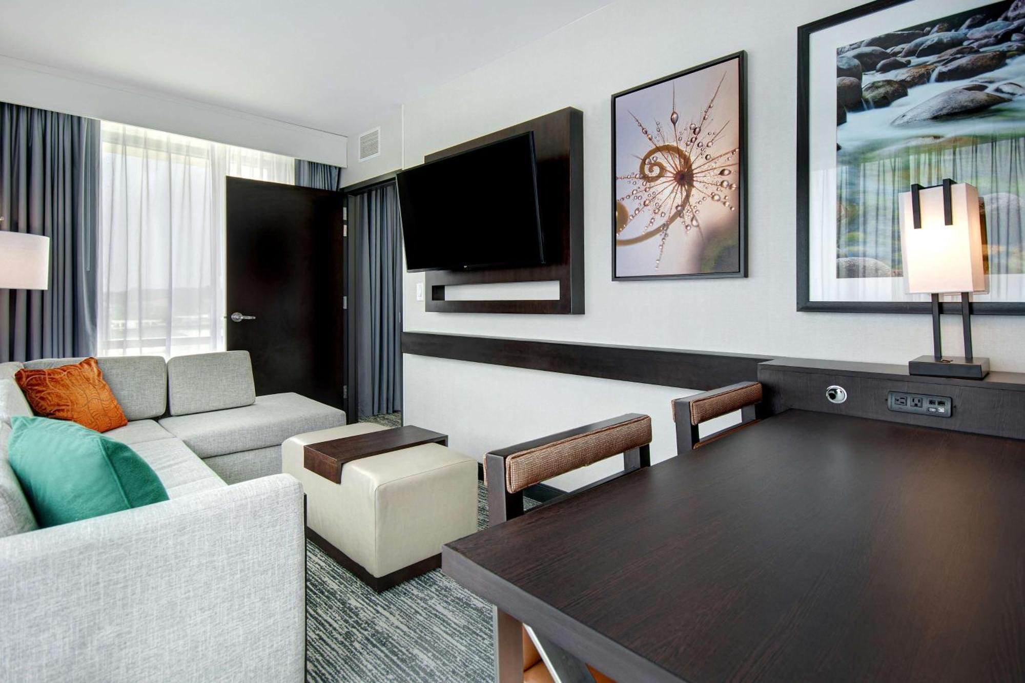 Embassy Suites By Hilton Alpharetta Halcyon 外观 照片
