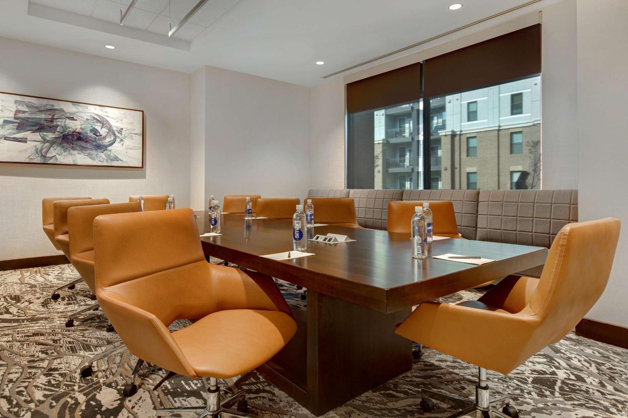 Embassy Suites By Hilton Alpharetta Halcyon 外观 照片