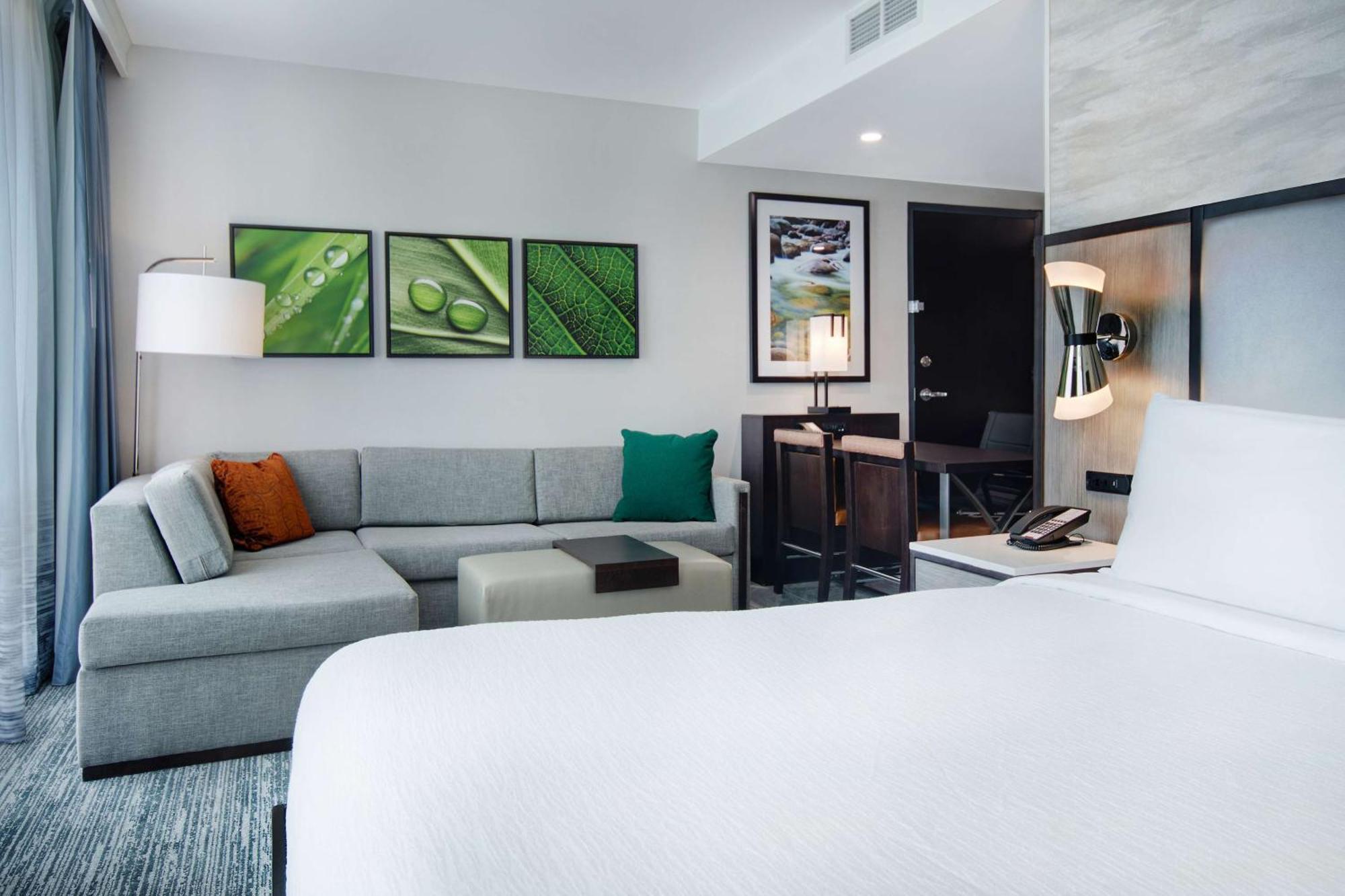 Embassy Suites By Hilton Alpharetta Halcyon 外观 照片