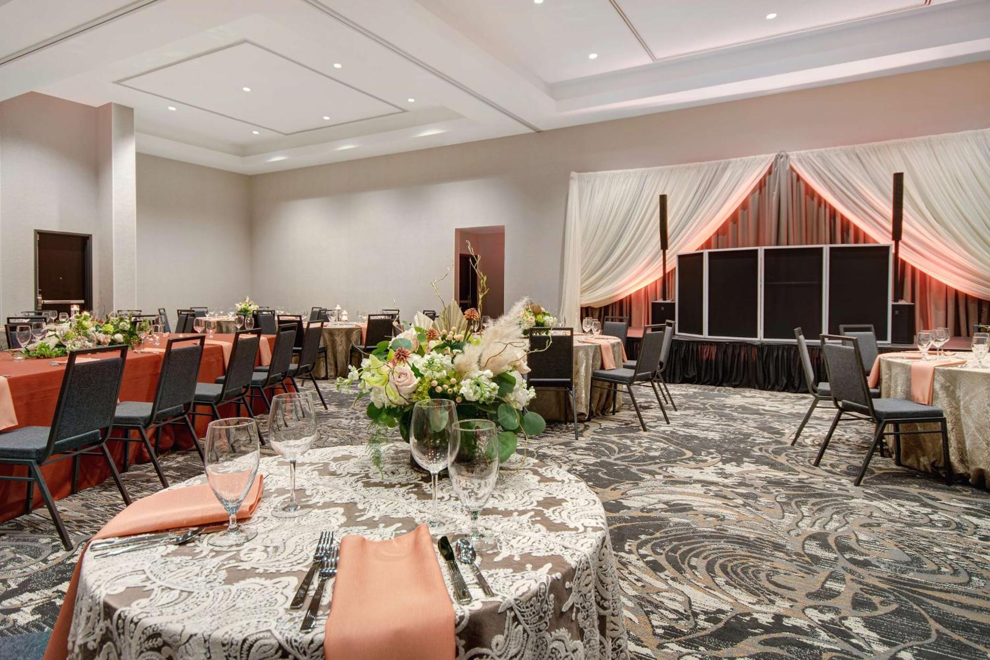 Embassy Suites By Hilton Alpharetta Halcyon 外观 照片