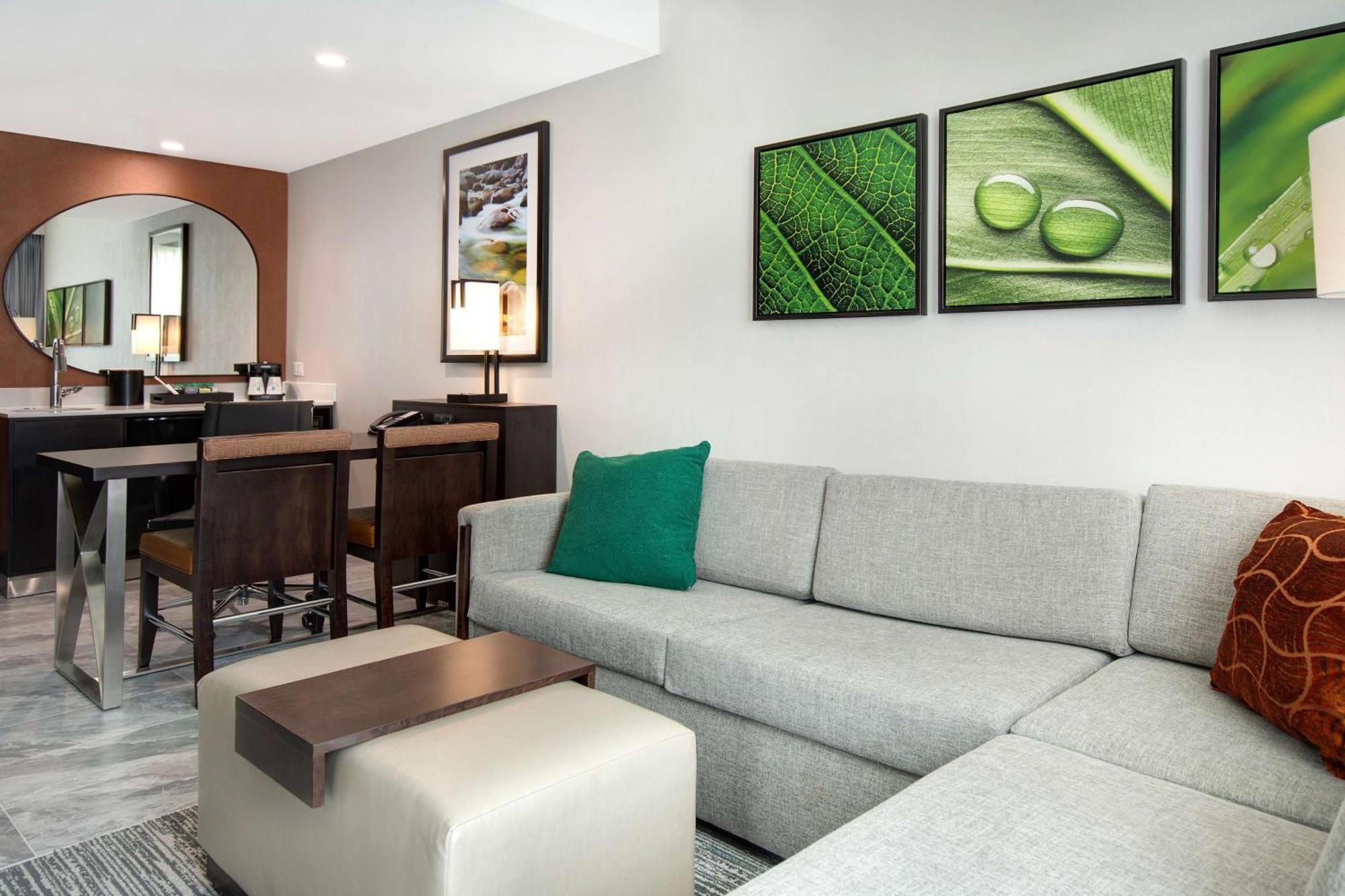 Embassy Suites By Hilton Alpharetta Halcyon 外观 照片